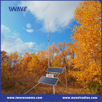 Puissance de transmission 25W 50W sur demande Station de base RF Mesh VHF UHF alimentée par l'énergie solaire à bande étroite avec une autonomie de 24 heures